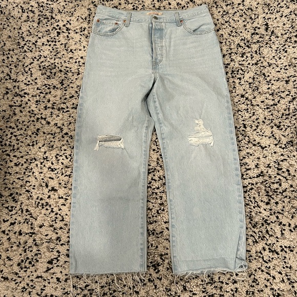 Levi’s Ribcage Straight Ankle Jeans - Picture 1 of 3